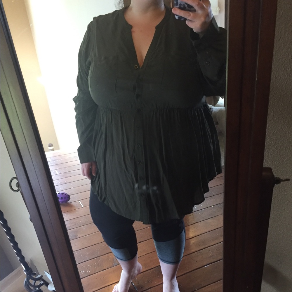 Forest green long sleeved blouse